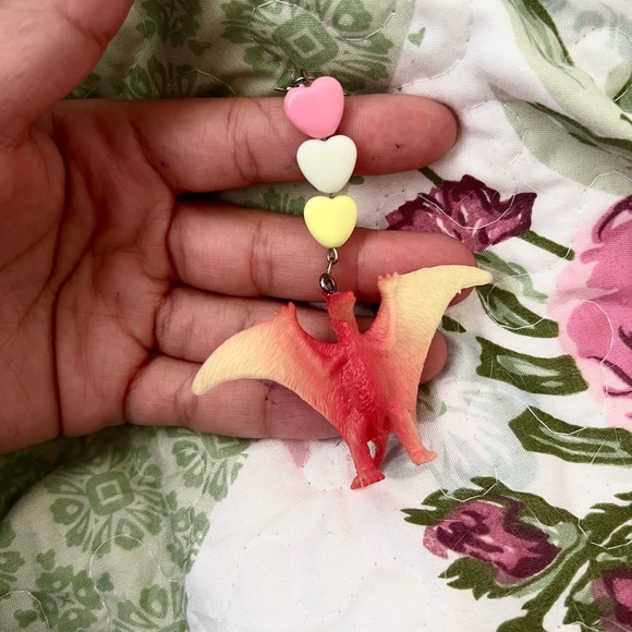 Unique earring bundle - Picture 5 of 7